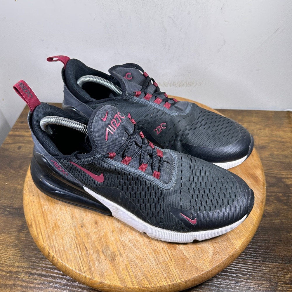 Nike Air Max 270 Men's Black Red Running Lifestyle Shoes Size 11 DZ4402-001